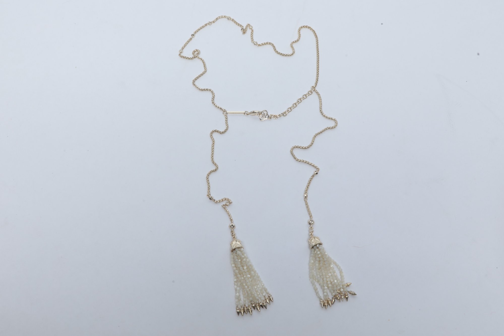 Lot 152