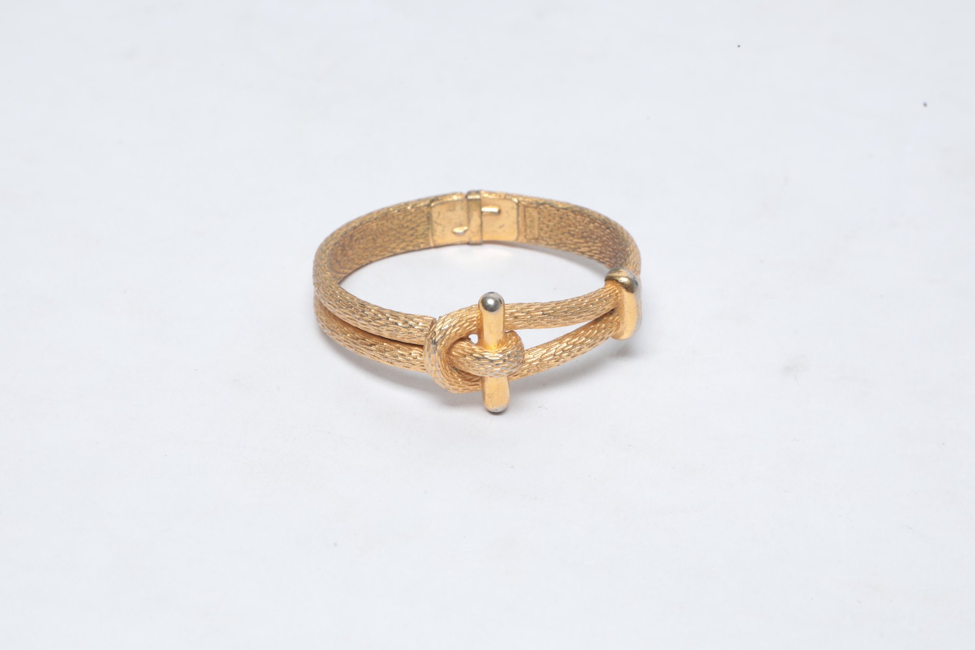 Lot 199