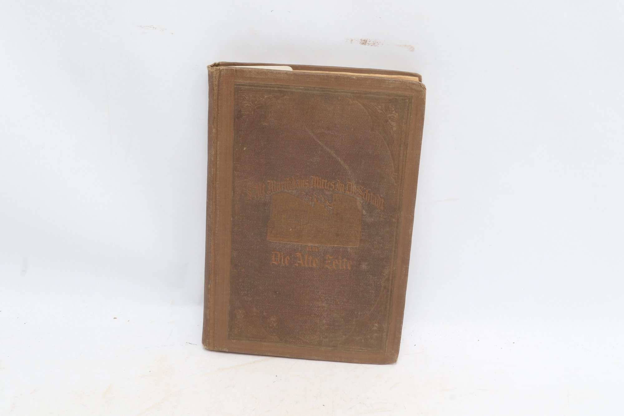 Lot 32